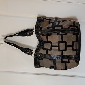 Shoulder bag